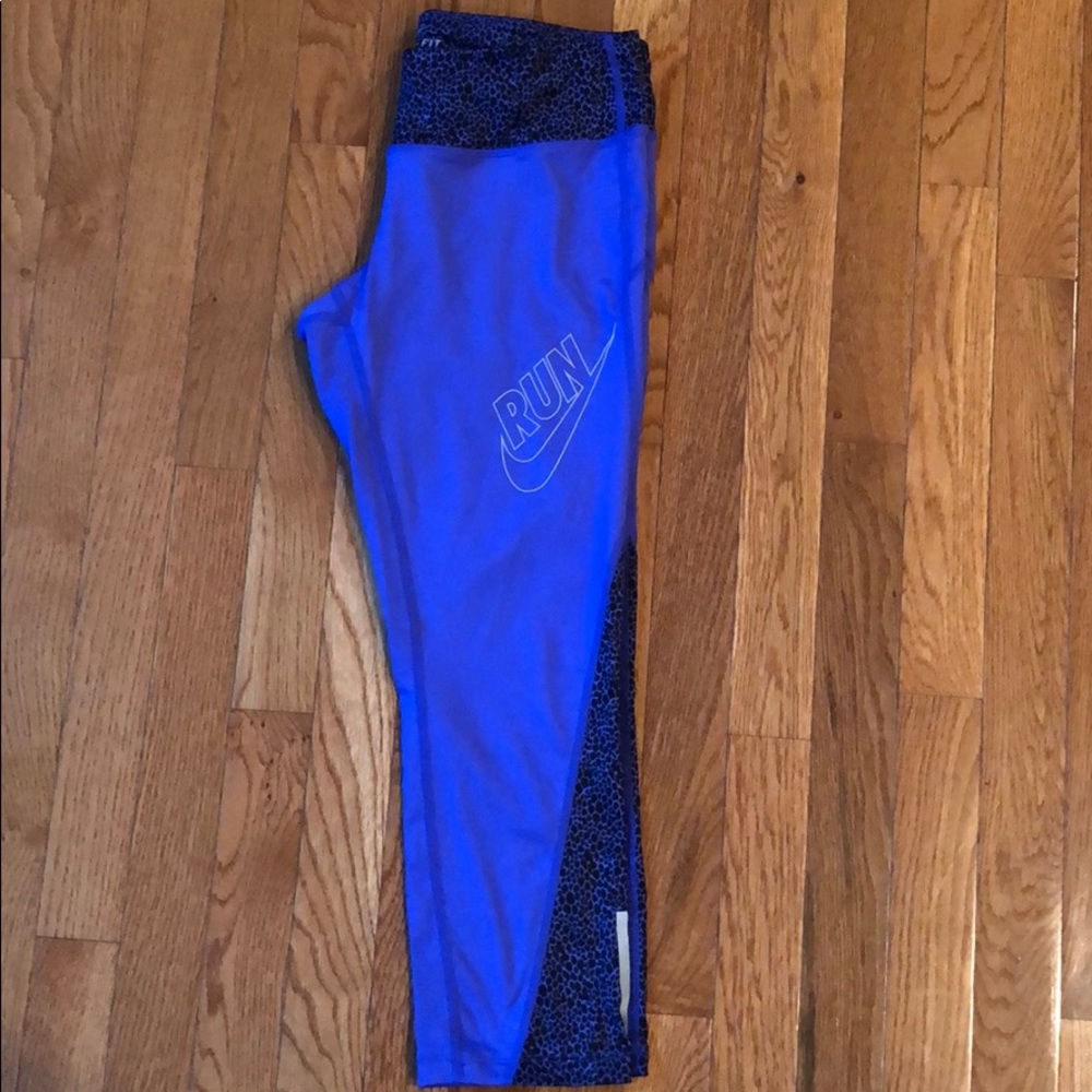 Nike Dri-Fit Running crop